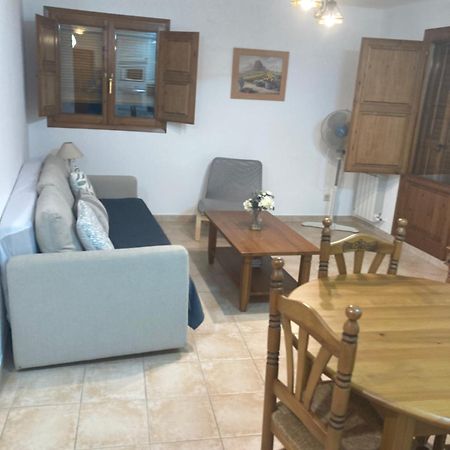 Preciosas Vistas A La Montana, Luminoso Y Acogedor Apartment El Pueyo de Araguas Bagian luar foto