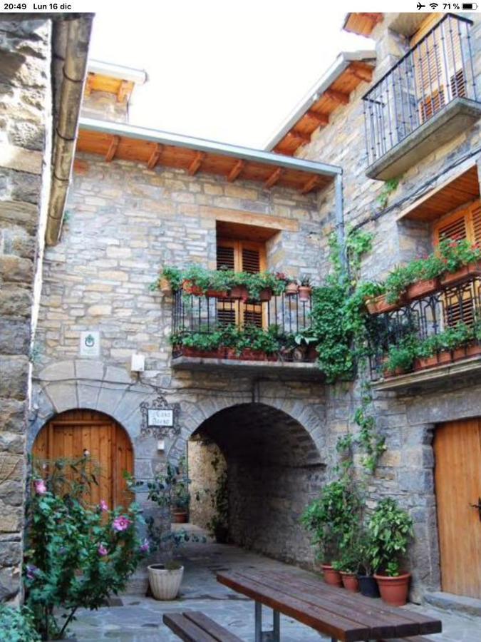 Preciosas Vistas A La Montana, Luminoso Y Acogedor Apartment El Pueyo de Araguas Bagian luar foto