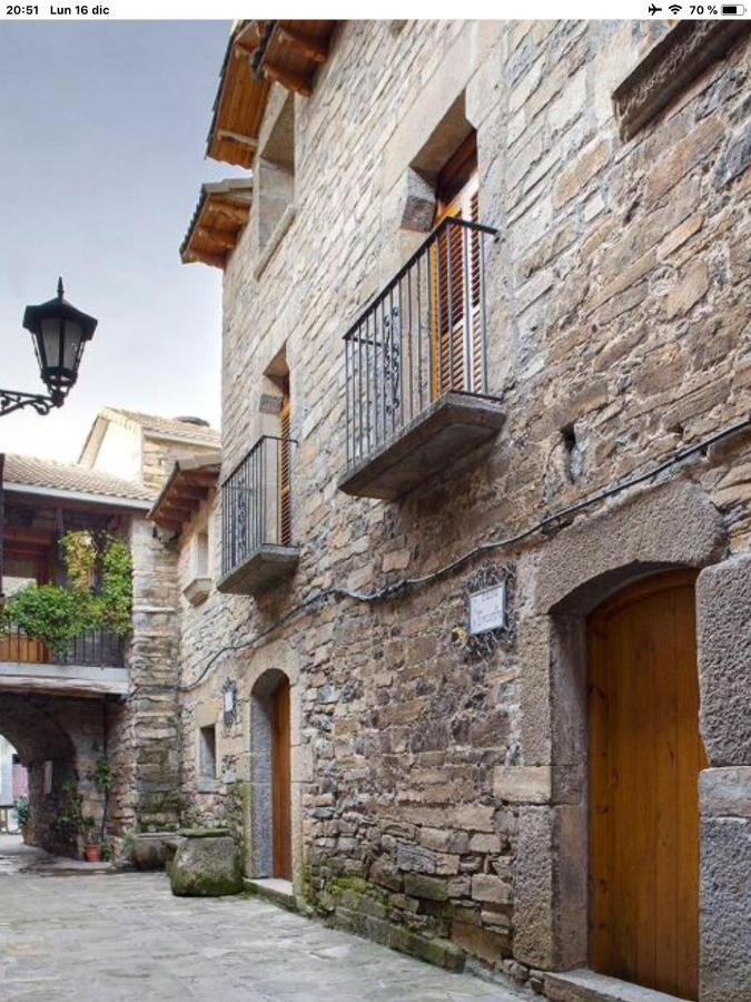 Preciosas Vistas A La Montana, Luminoso Y Acogedor Apartment El Pueyo de Araguas Bagian luar foto