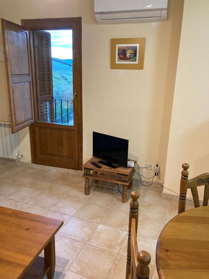 Preciosas Vistas A La Montana, Luminoso Y Acogedor Apartment El Pueyo de Araguas Bagian luar foto